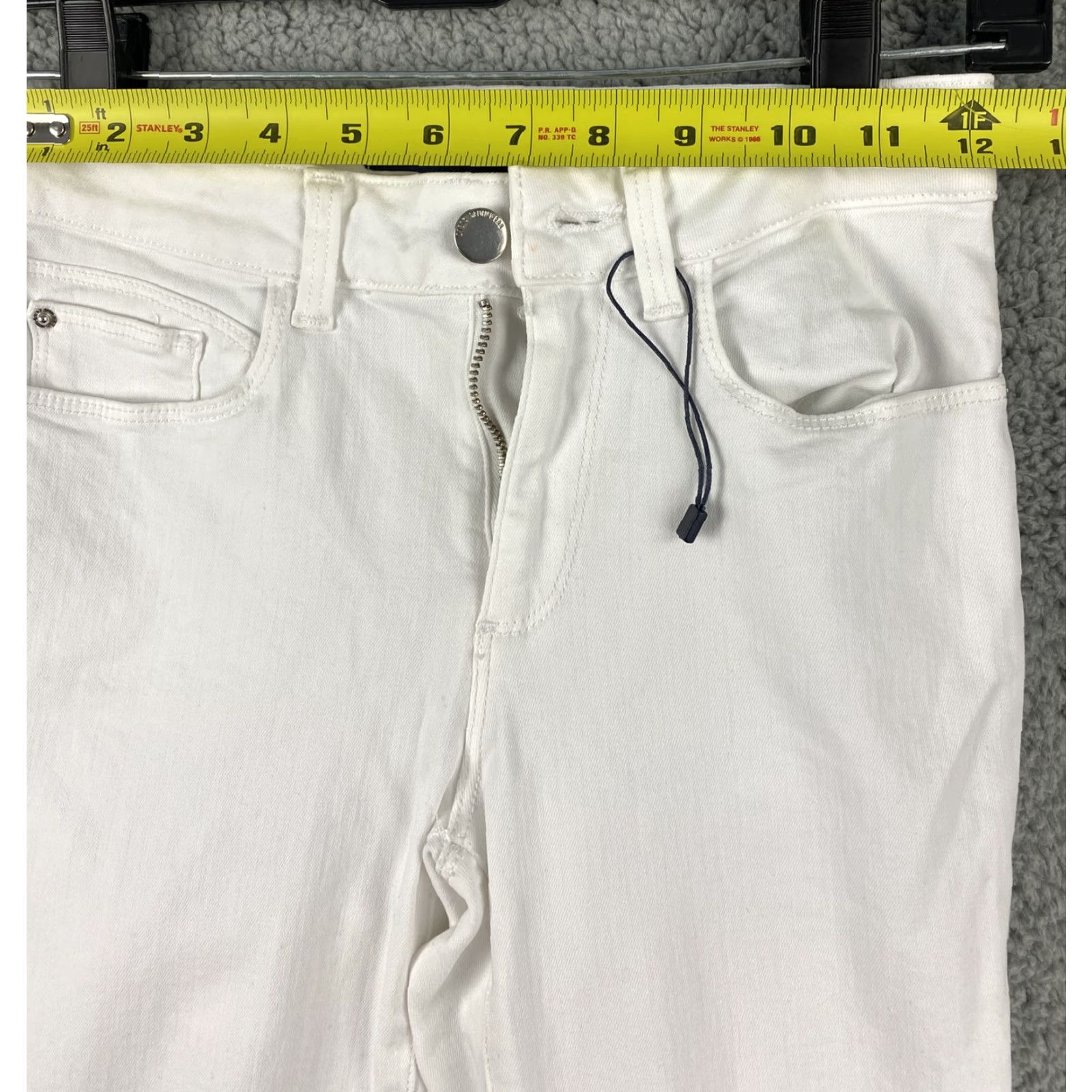 Zara Zara Jeans Women's Size 2 Slim Skinny Denim White Mid Rise Stretch / 31-31 Belt Loops Pockets 5-Pocket Design Regular Fit Machine Washable Size 26" / US 2 / IT 38 - 4 Thumbnail
