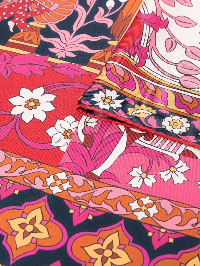 o1s1rm1024 Size: 90x90 Cm / Scarf in Multicolor