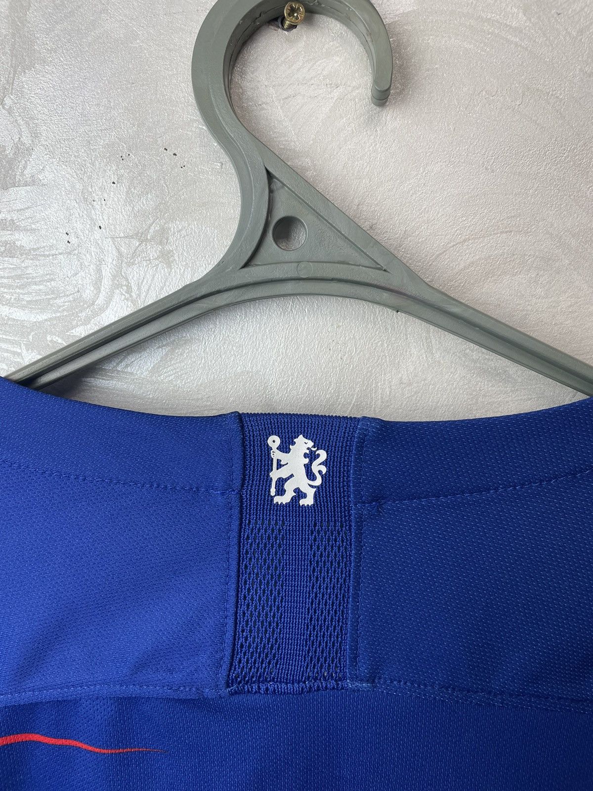 Nike CHELSEA 2018 2019 HOME FOOTBALL SHIRT SOCCER JERSEY Xl men Size US XL / EU 56 / 4 - 8 Thumbnail