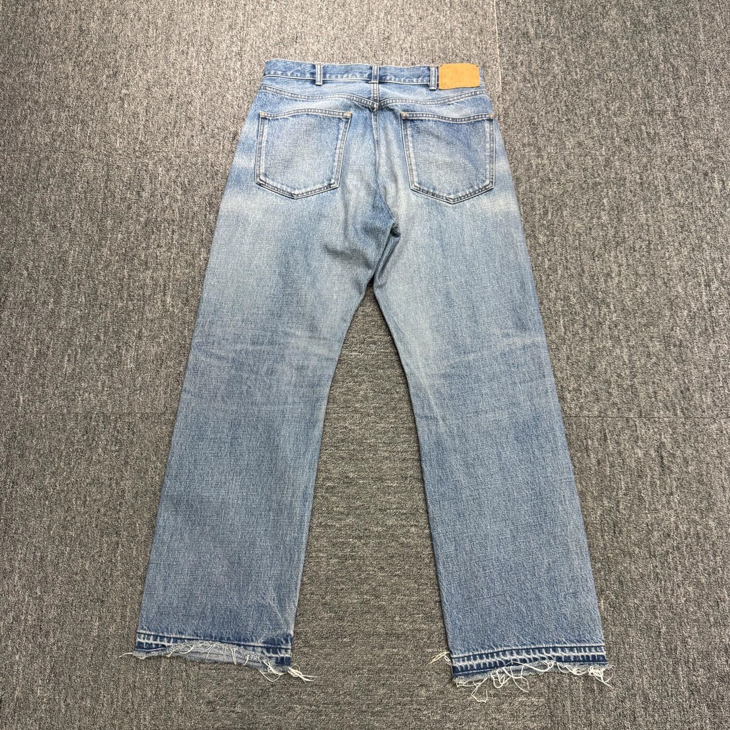 Celine Celine washed distressed jeans size 29 Size 29" - 5 Thumbnail