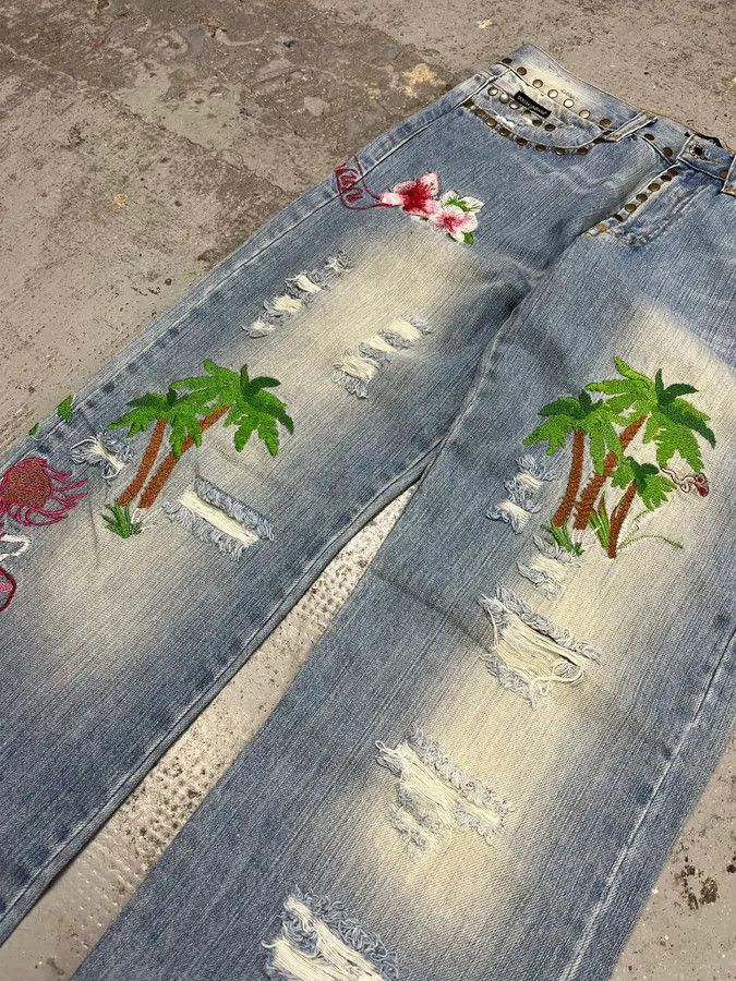 Dolce & Gabbana SS2006 Dolce & Gabbana Honolulu Distressed Denim Jeans Size US 30 / EU 46 - 9 Thumbnail