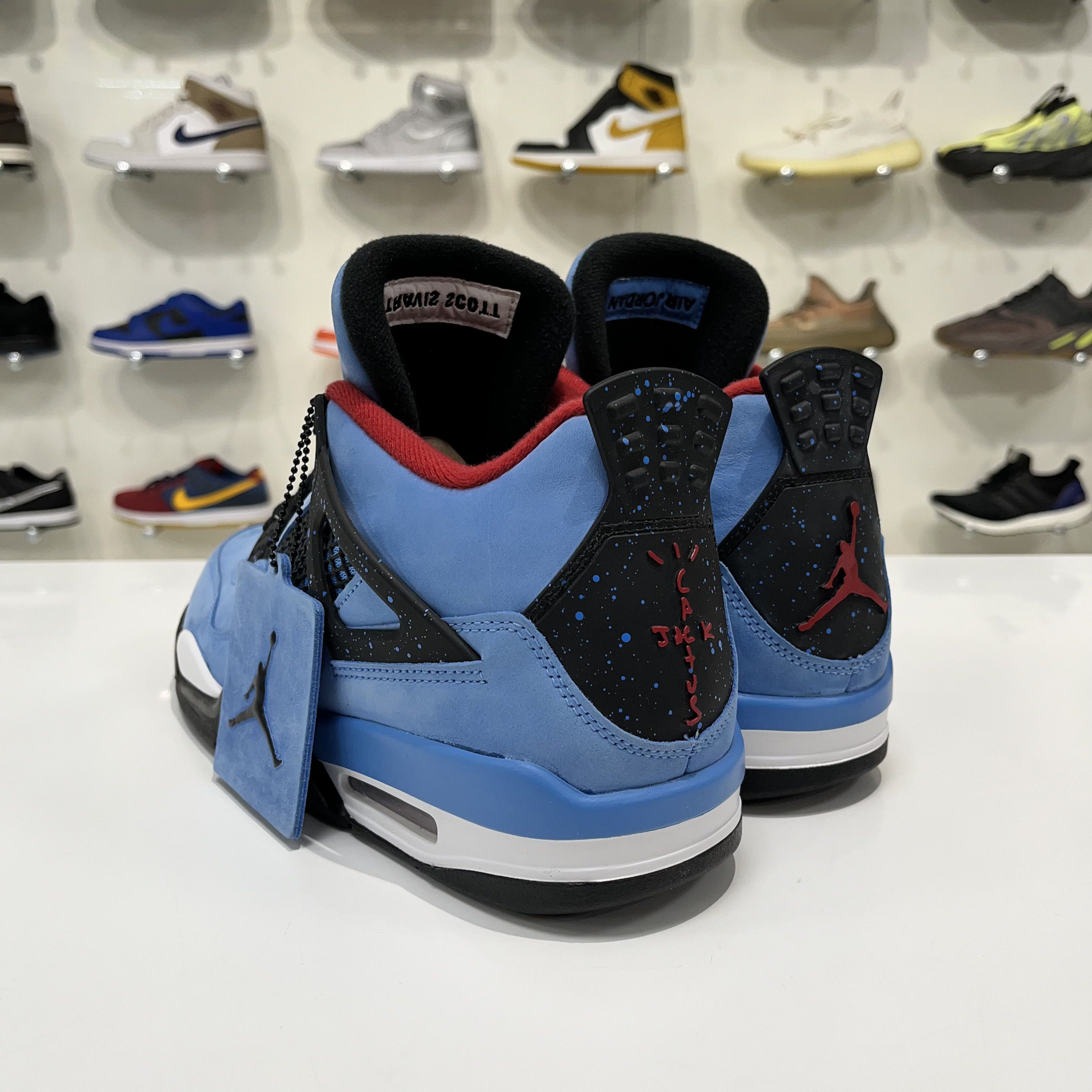 Nike × Travis Scott Air Jordan 4 Retro Travis Scott Cactus Jack Size US 10 / EU 43 - 4 Thumbnail