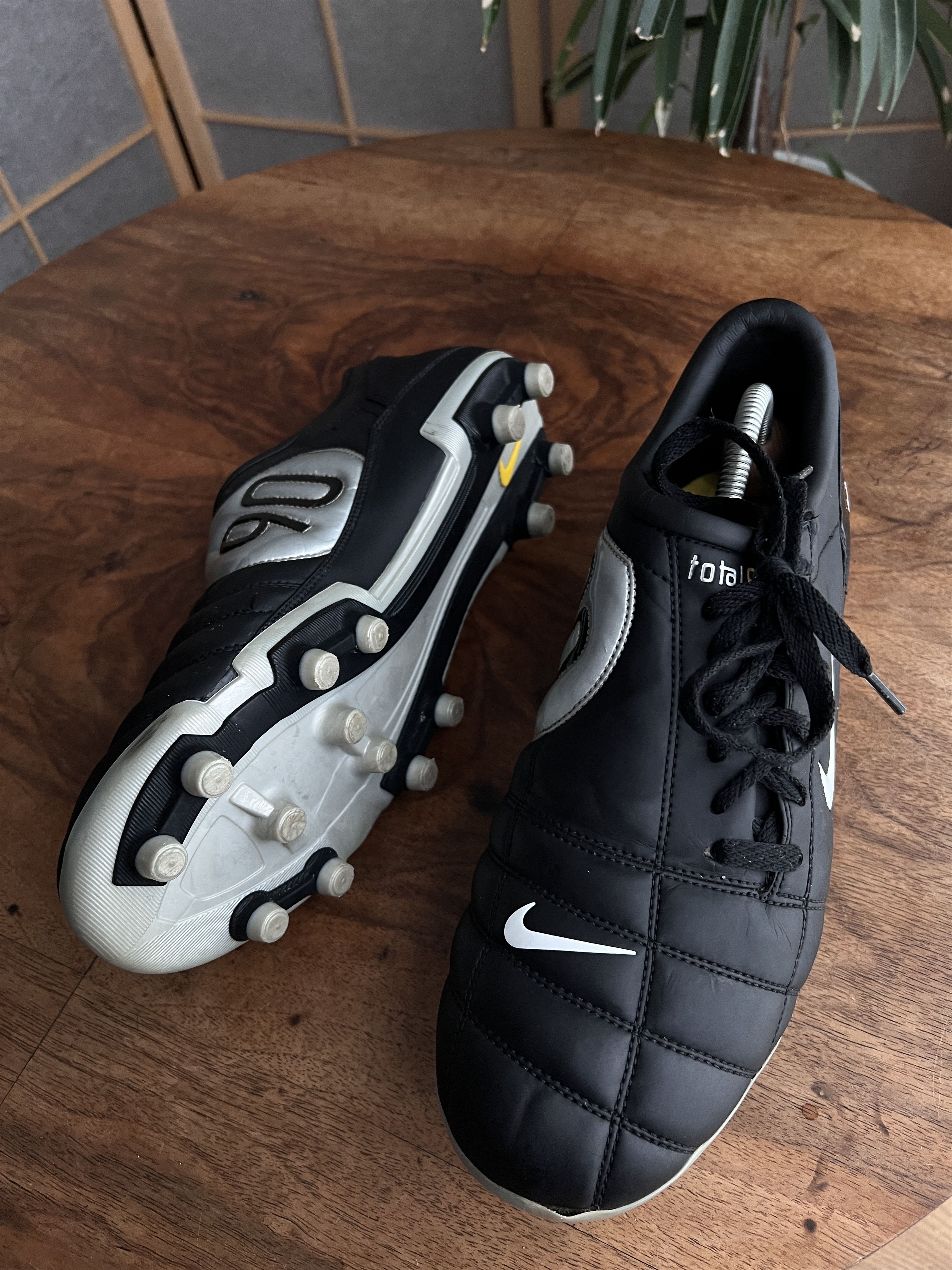 Nike AIR Zoom Total 90 III FG vintage 2005 football boots 46 