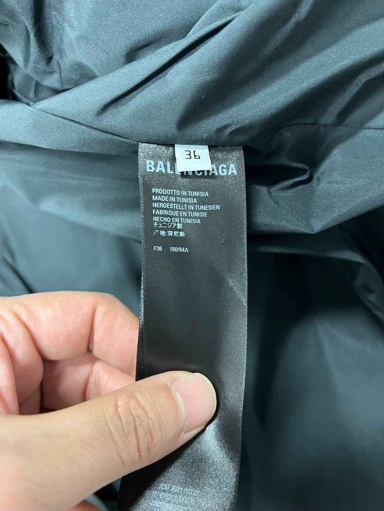 Balenciaga Balenciaga size 36 High-performance Micro Twill Satin Down Size S / US 4 / IT 40 - 5 Thumbnail