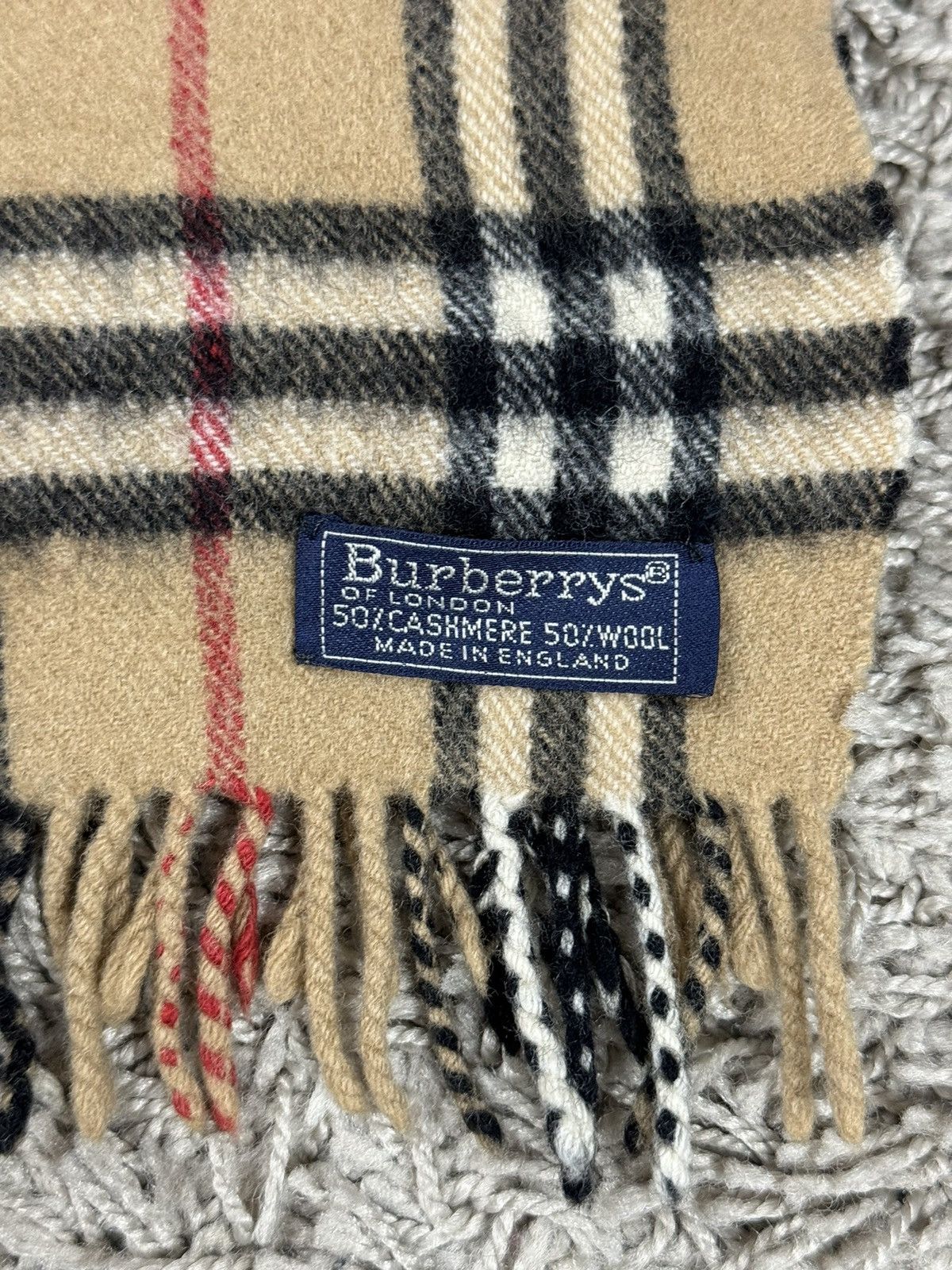 Burberry Vintage cashmere scarf Burberry’s 90s original luxury item Size ONE SIZE - 2 Thumbnail