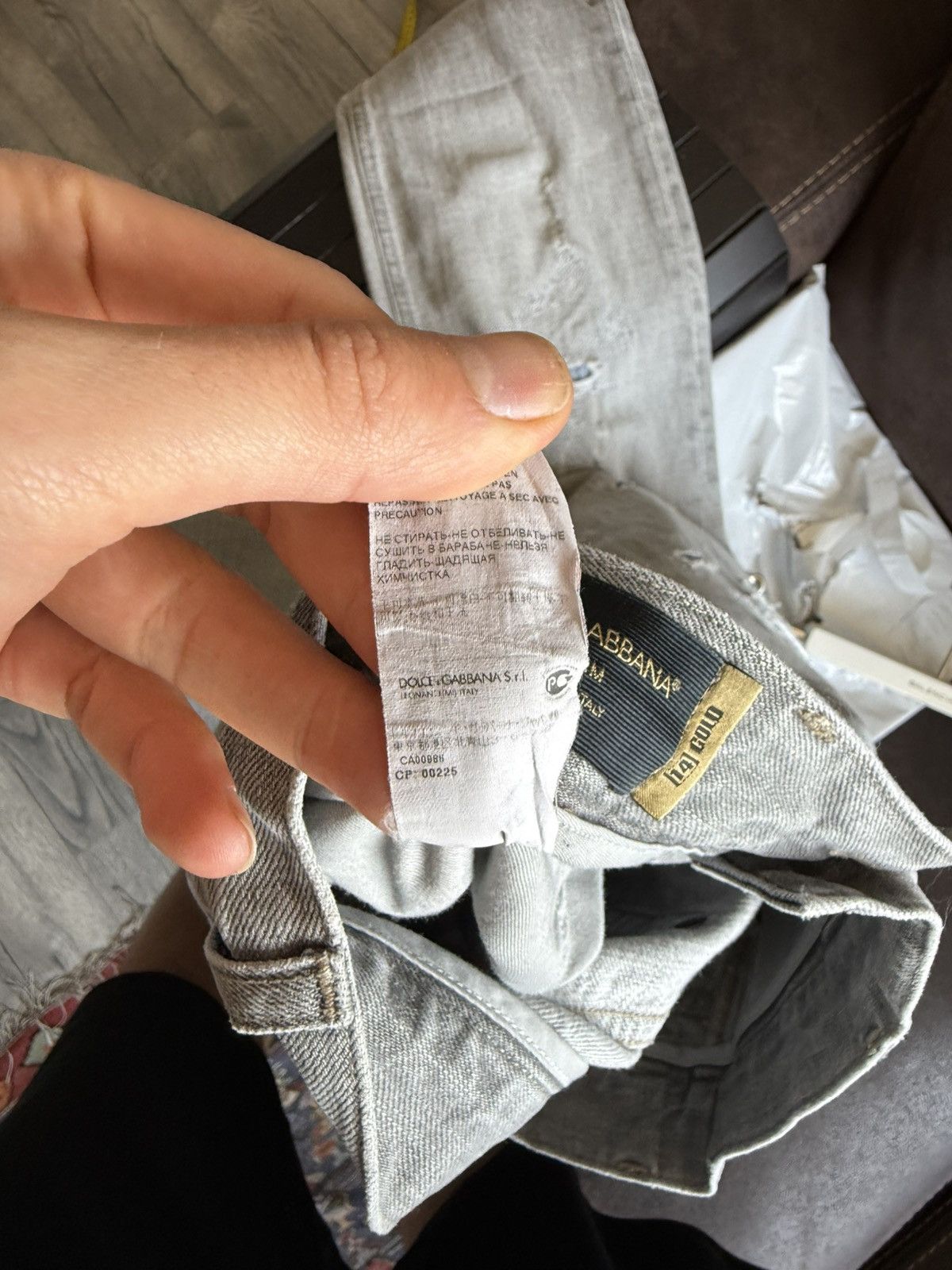 Dolce & Gabbana Grey Distressed Jeans with Embroidered Bee Size US 32 / EU 48 - 13 Thumbnail