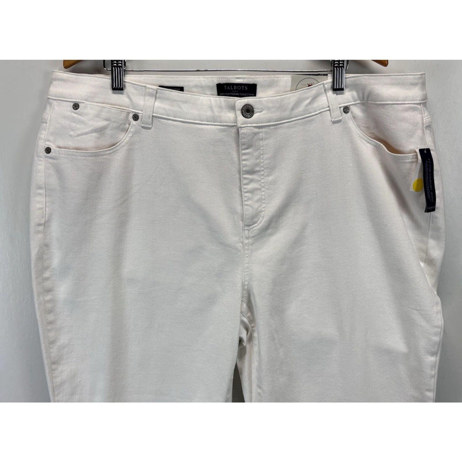 Talbots VINTAGE? No. Talbots Jegging Crop Jeans - Plus Size 22W - White - Cotton Denim - Zip Fly - Crop Style - Classic Fit Womens Jeans Size 40" / US 18 - 2 Thumbnail