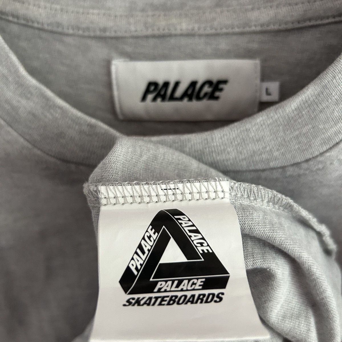 Palace Palace SS20 Catch Das Fade tee Size US L / EU 52-54 / 3 - 4 Thumbnail
