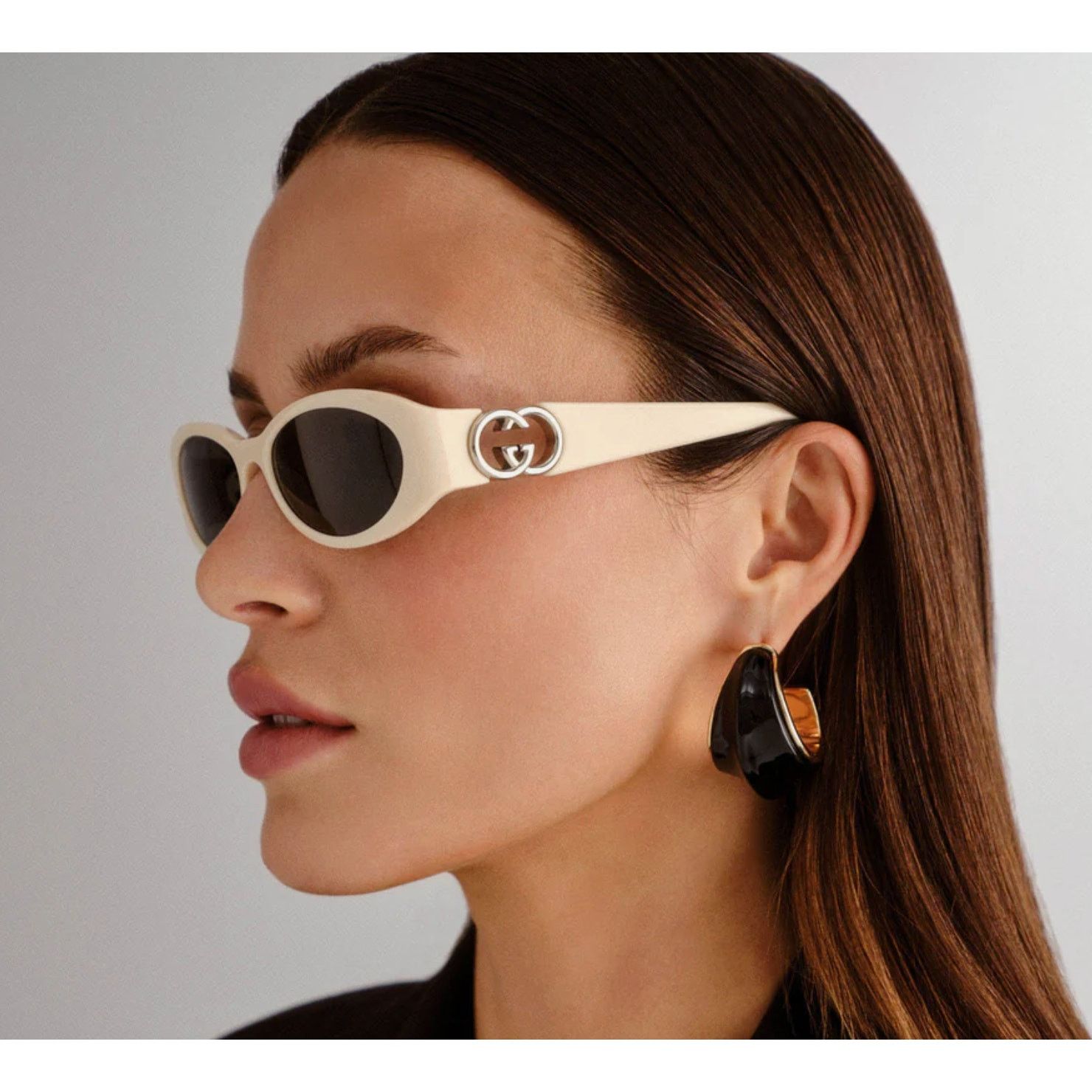 Gucci NEW Gucci GG1660S Ivory White Slim Oval Logo Sunglasses Size ONE SIZE - 3 Thumbnail