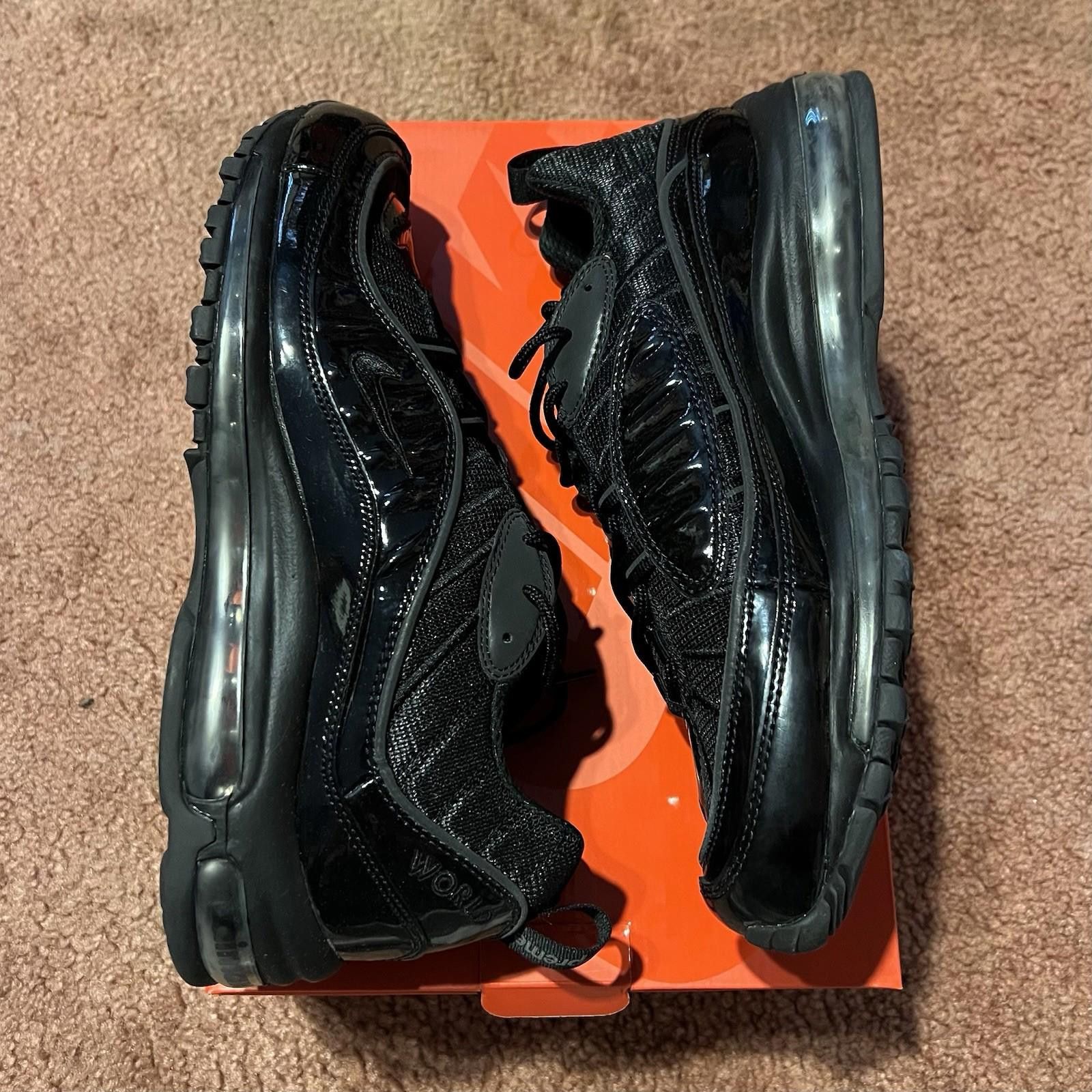 Nike 2016 Nike Air Max 98 Supreme 844694-001 US10.5 Size US 10.5 / EU 43-44 - 1 Thumbnail