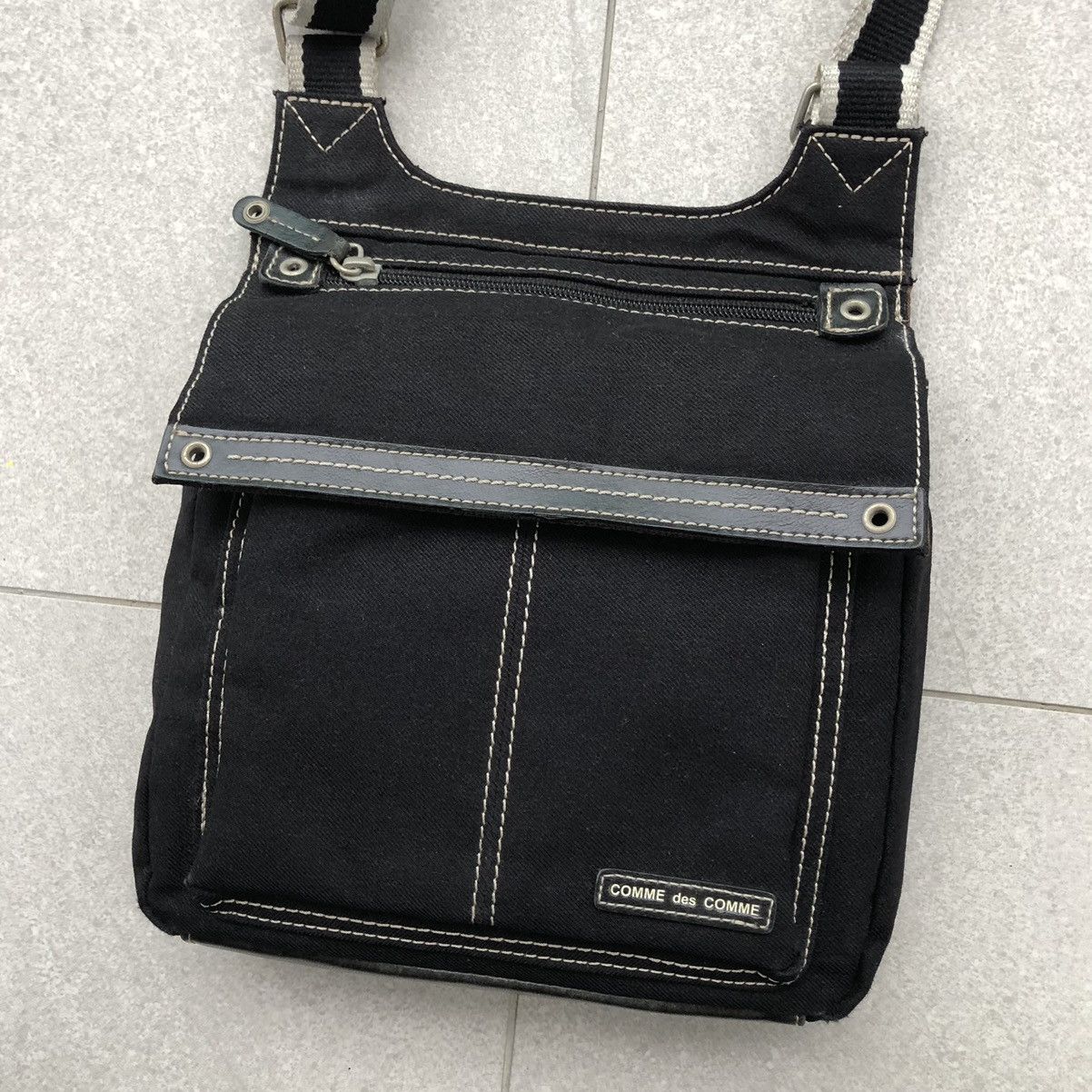 Japanese Brand COMME des COMME Cross Body Bag Size ONE SIZE - 2 Thumbnail
