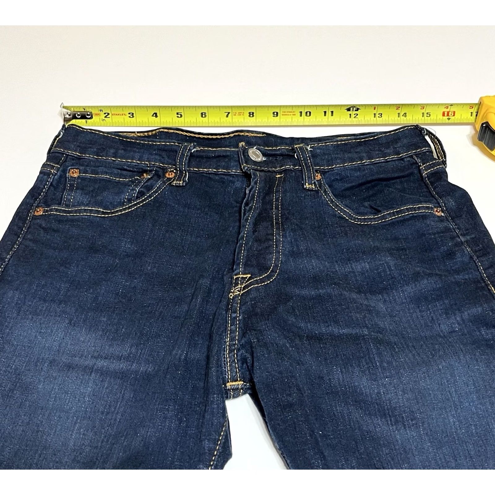 Levi's Levi's 501 Jeans Mens 30x30 30x29 Blue Denim Button Fly Straight Leg Regular Rise 80s 90s Music USA USA Leather patch? Size US 30 / EU 46 - 3 Thumbnail