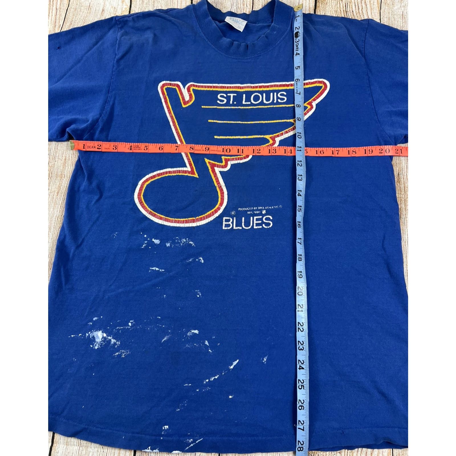 NHL VINTAGE 1990s Distressed Bike NHL St. Louis Blues Hockey Big Logo T-Shirt XL Mens Blue Size US XL / EU 56 / 4 - 6 Thumbnail
