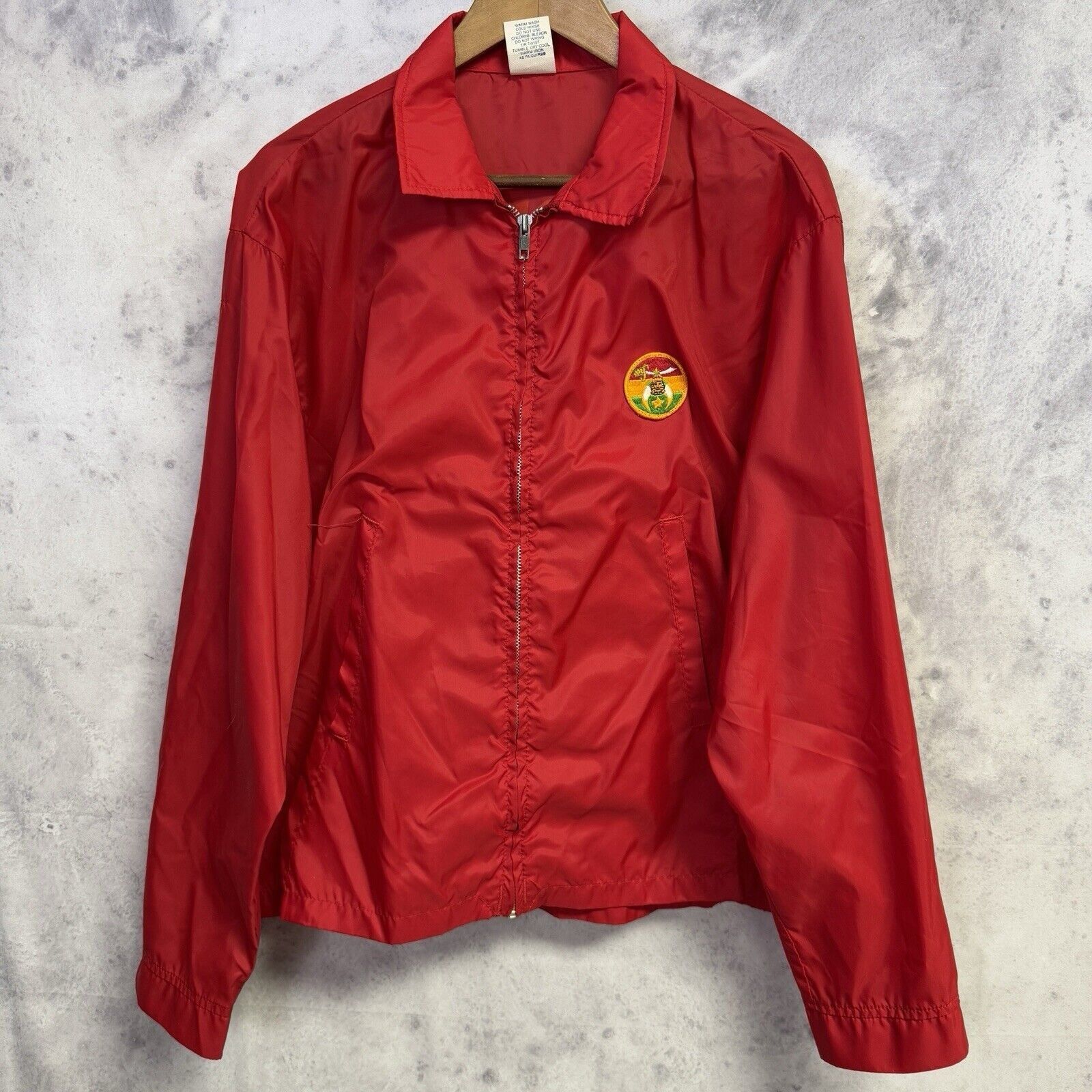 Vintage Vintage El Zaribah Shriners Jacket Mens XL Red Windbreaker S Size US XL / EU 56 / 4 - 1 Thumbnail