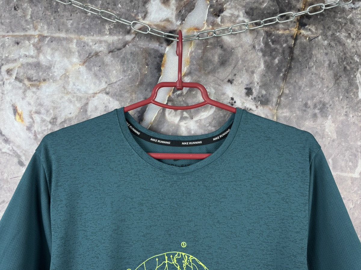 Nike Men’s Nike T-Shirt Stay Lost Sportswear Size Medium Size US M / EU 48-50 / 2 - 2 Thumbnail
