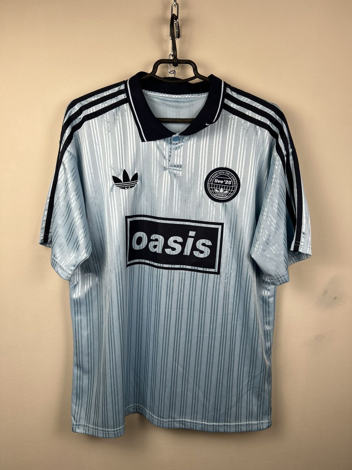 Adidas Adidas Oasis Band Jersey T shirt Size US XL / EU 56 / 4 - 1 Thumbnail