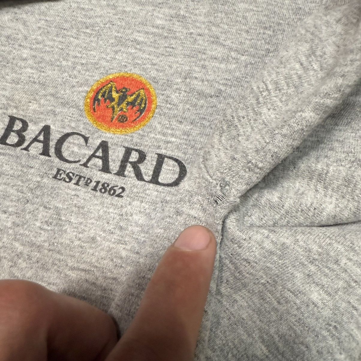 Vintage Vintage Bacardi Bat Grey Beer Alcohol Tshirt 90s Size US XL / EU 56 / 4 - 10 Thumbnail