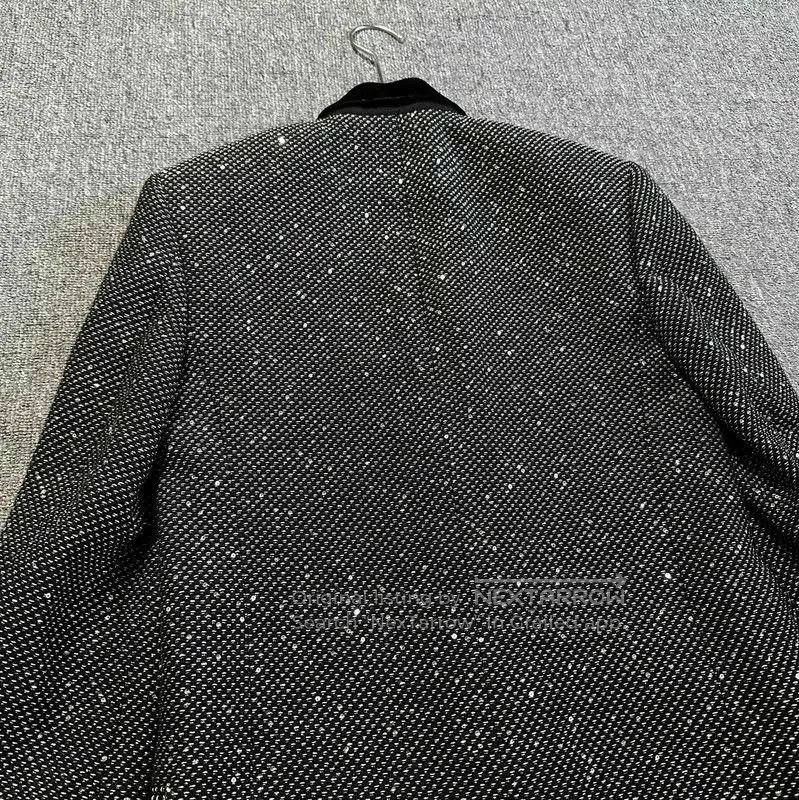 Yves Saint Laurent YSL Black Embroidered Mid-Length Coat for Women . Size M / US 6-8 / IT 42-44 - 6 Thumbnail