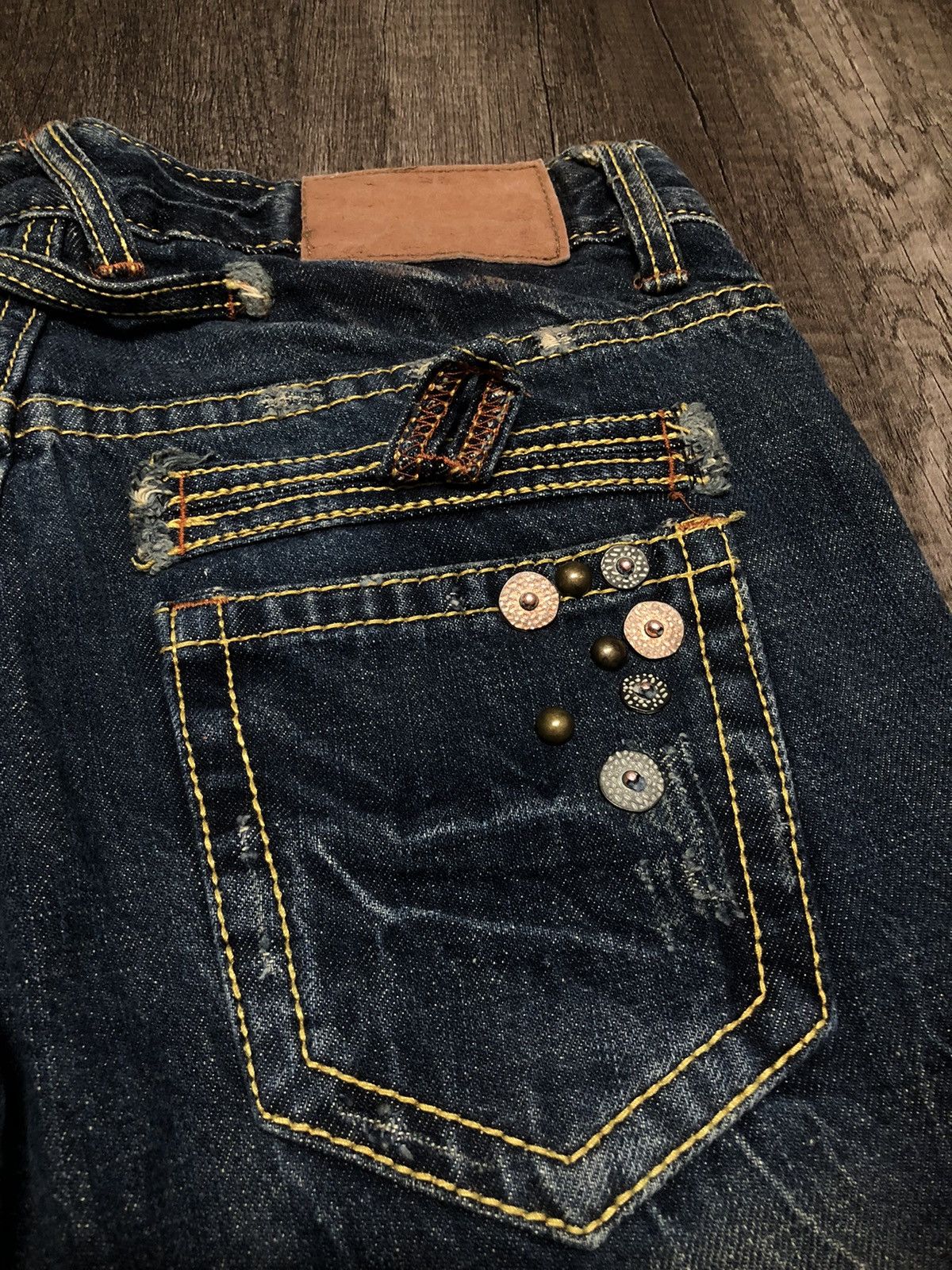 Japanese Brand × REEF Vintage Reef Flare Distressed Jeans (unisex) Size 29" - 10 Thumbnail