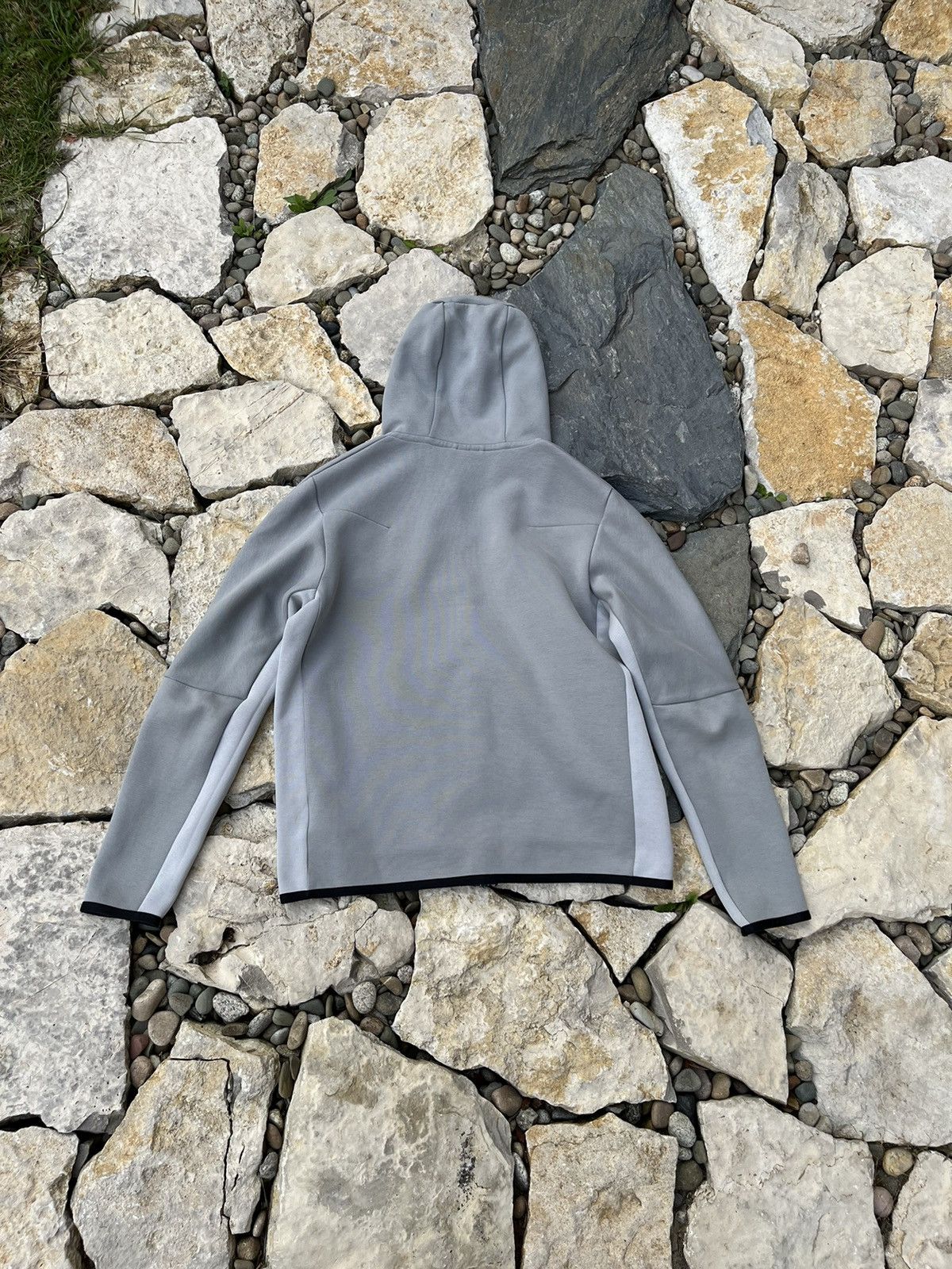 Nike rare Nike tech fleece light grey hype zip hoodie sweatshirt Size US M / EU 48-50 / 2 - 2 Thumbnail