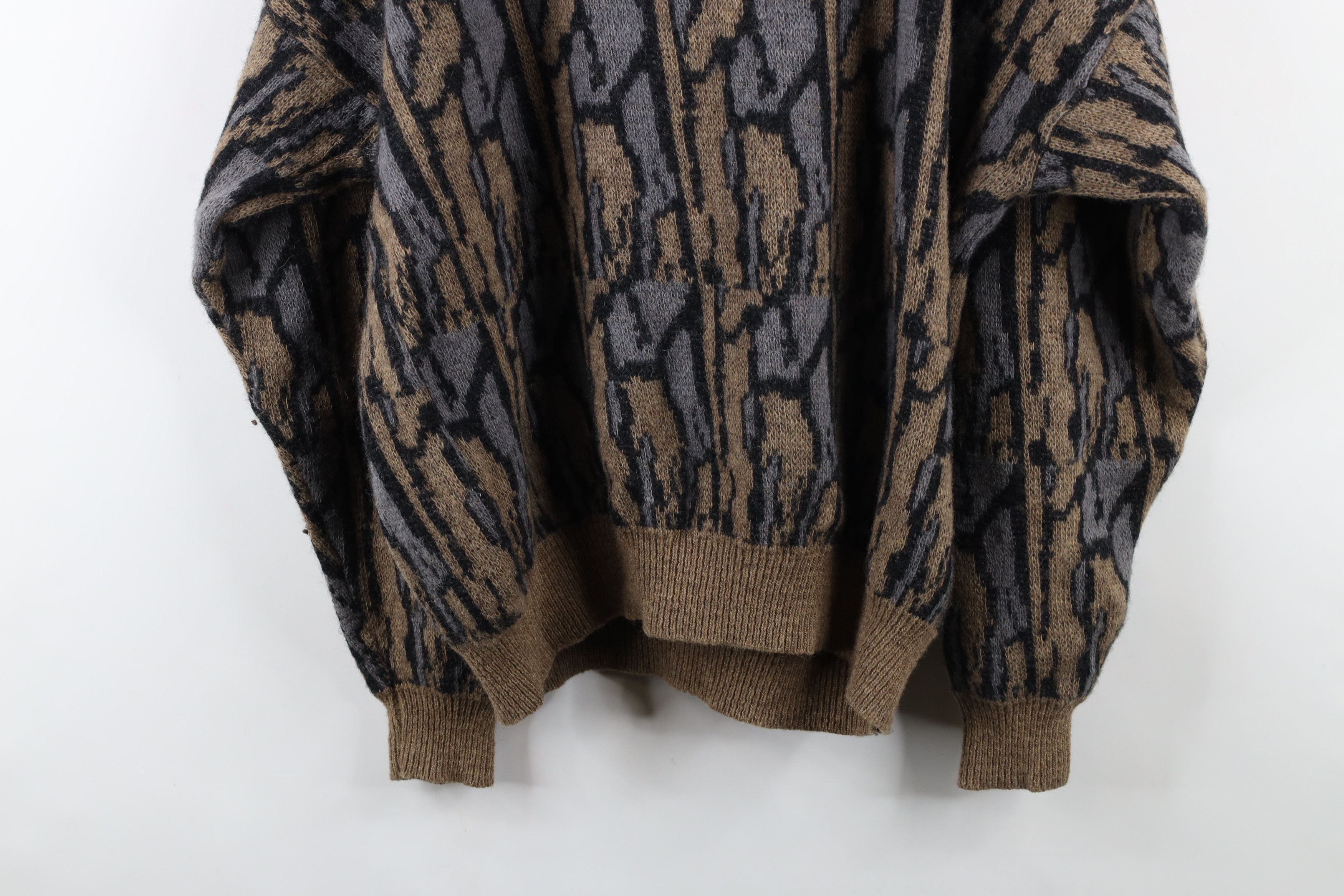 Vintage 80s 90s Streetwear Knit Camouflage Henley Sweater