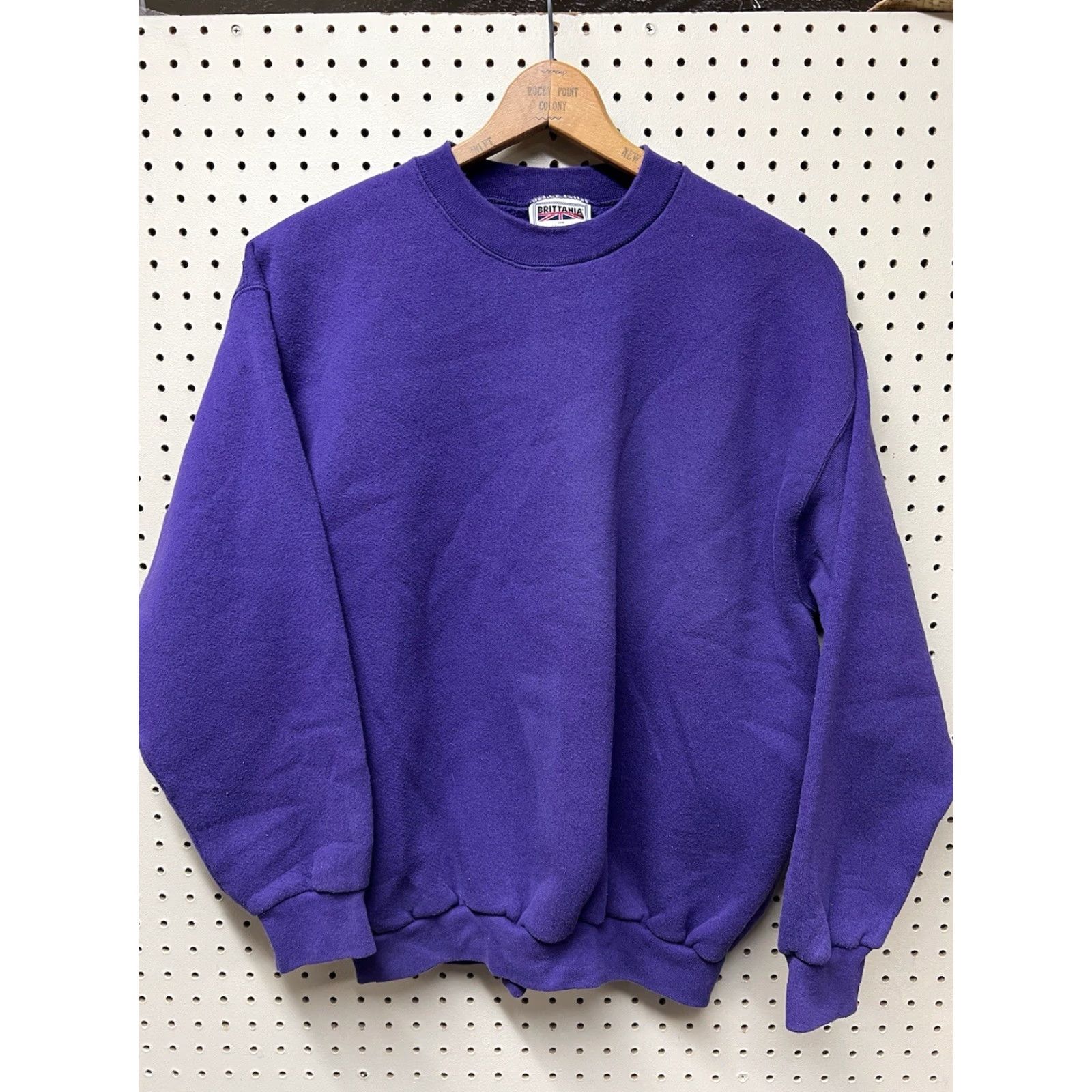 Levi's VINTAGE Levi's Sweatshirt Crew Neck Pullover Long Sleeve Purple Cotton Blend Embroidered 90s Mens Large USA Made Size US L / EU 52-54 / 3 - 2 Thumbnail