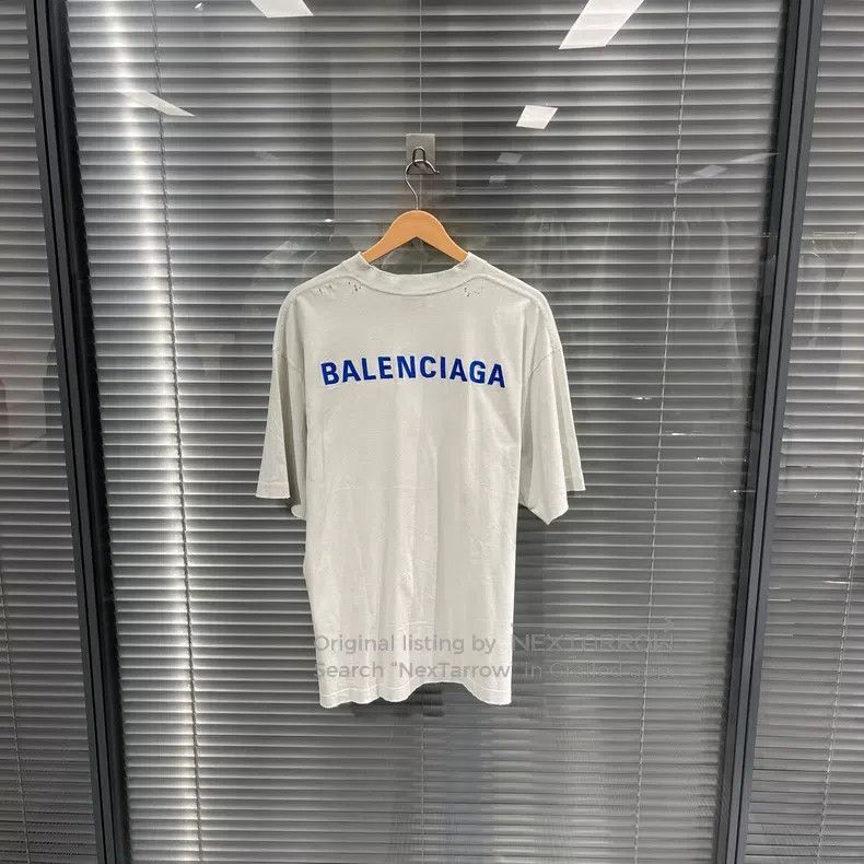 Balenciaga Balenciaga Front and Back Embroidered Logo Short Sleeve Size US XS / EU 42 / 0 - 2 Thumbnail