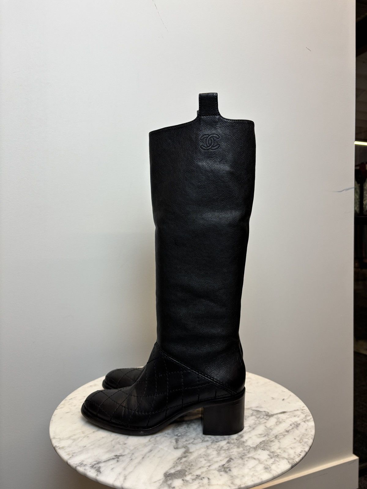 Chanel Chanel Calfskin Quilted Riding Boots Black Size US 8 / IT 38 - 10 Thumbnail