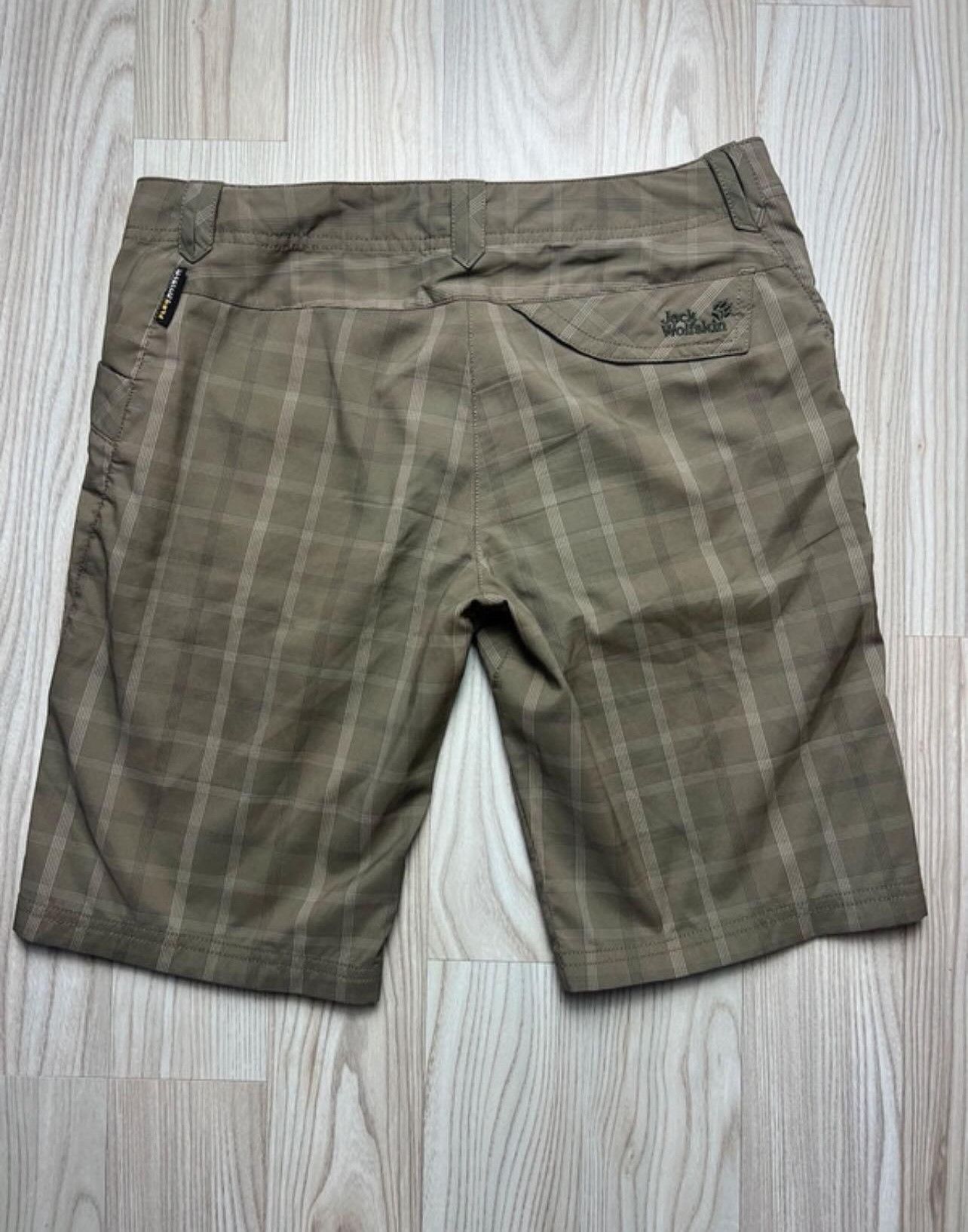 Jack Wolfskin Jack Wolfskin shorts Size 36" / US 14 / IT 50 - 2 Thumbnail