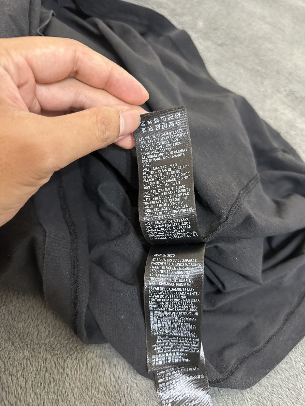 Balenciaga AW24 Pigalle Tee Size US L / EU 52-54 / 3 - 6 Thumbnail
