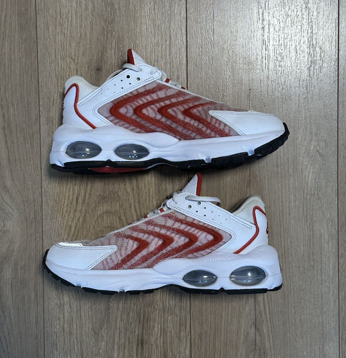 Nike Nike Air Max TW Sneaker Shoes Size US 7.5 / EU 40-41 - 2 Thumbnail