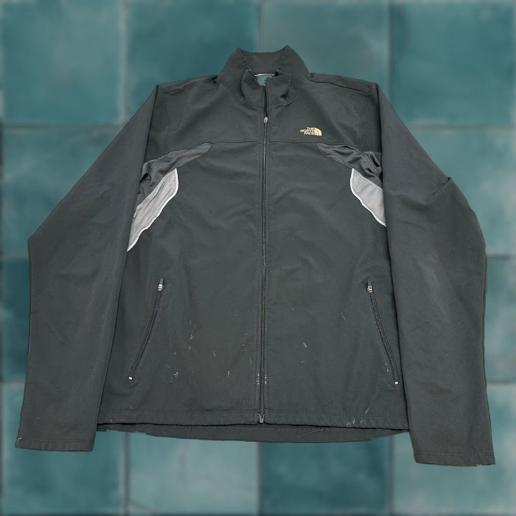 The North Face VINTAGE The North Face Black Mens L Flight Series Full Zip Jacket vented windbreaker Size US L / EU 52-54 / 3 - 1 Thumbnail