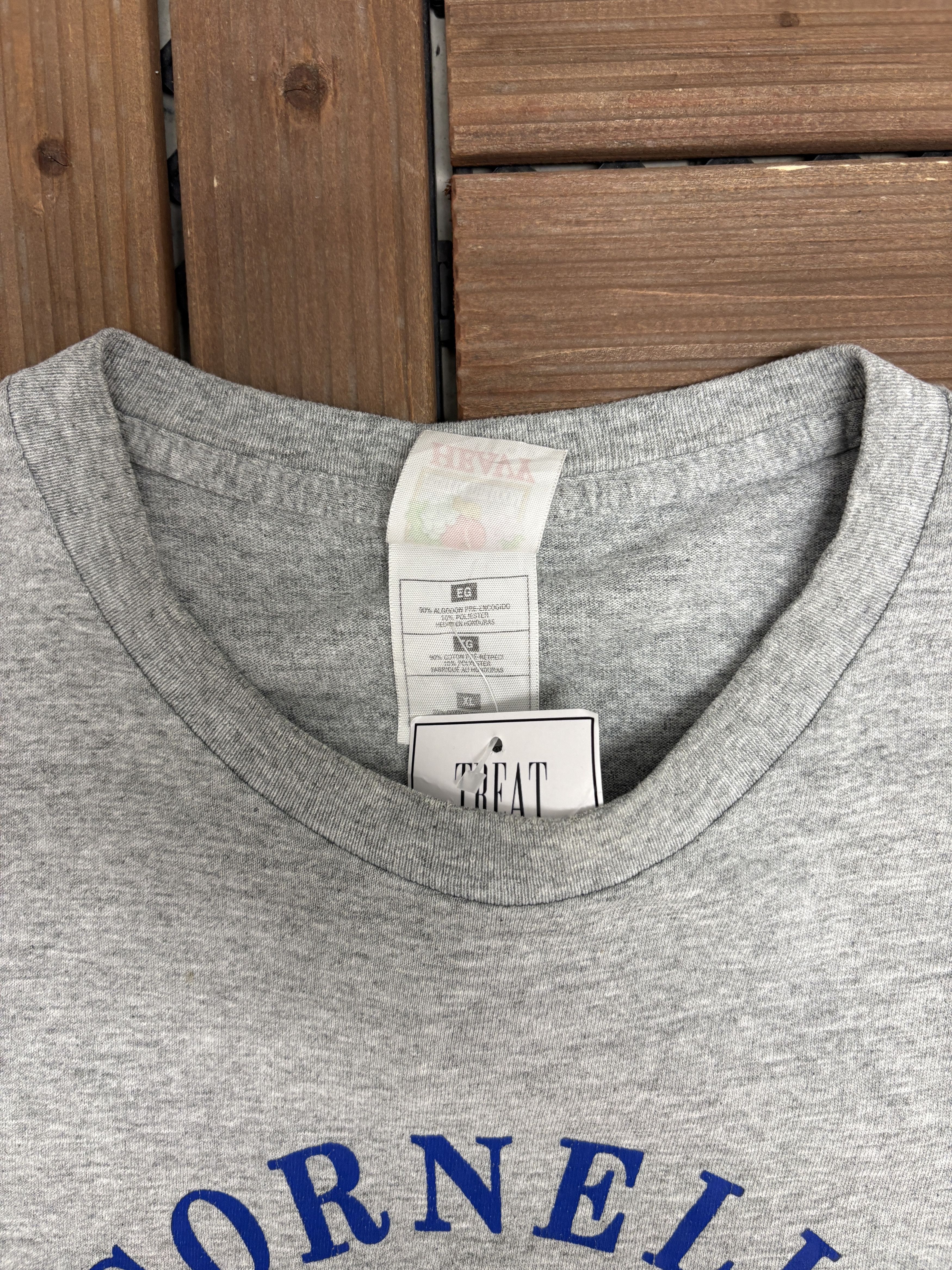 Vintage Cornell Raiders Basketball Vintage Grey T-Shirt Tee Size US XL / EU 56 / 4 - 4 Thumbnail