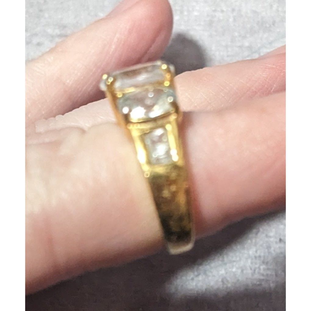 Other Glamorous Bright Gold Tone Large Three Stone Cubic Zirconia Size ONE SIZE - 5 Thumbnail