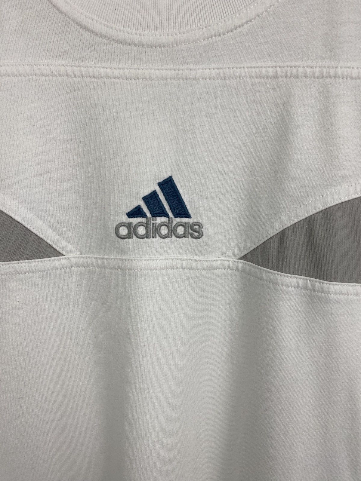 Adidas 🇺🇸 Vintage 80s Adidas Retro T-Shirt Rare Y2K Hype Size US M / EU 48-50 / 2 - 4 Thumbnail
