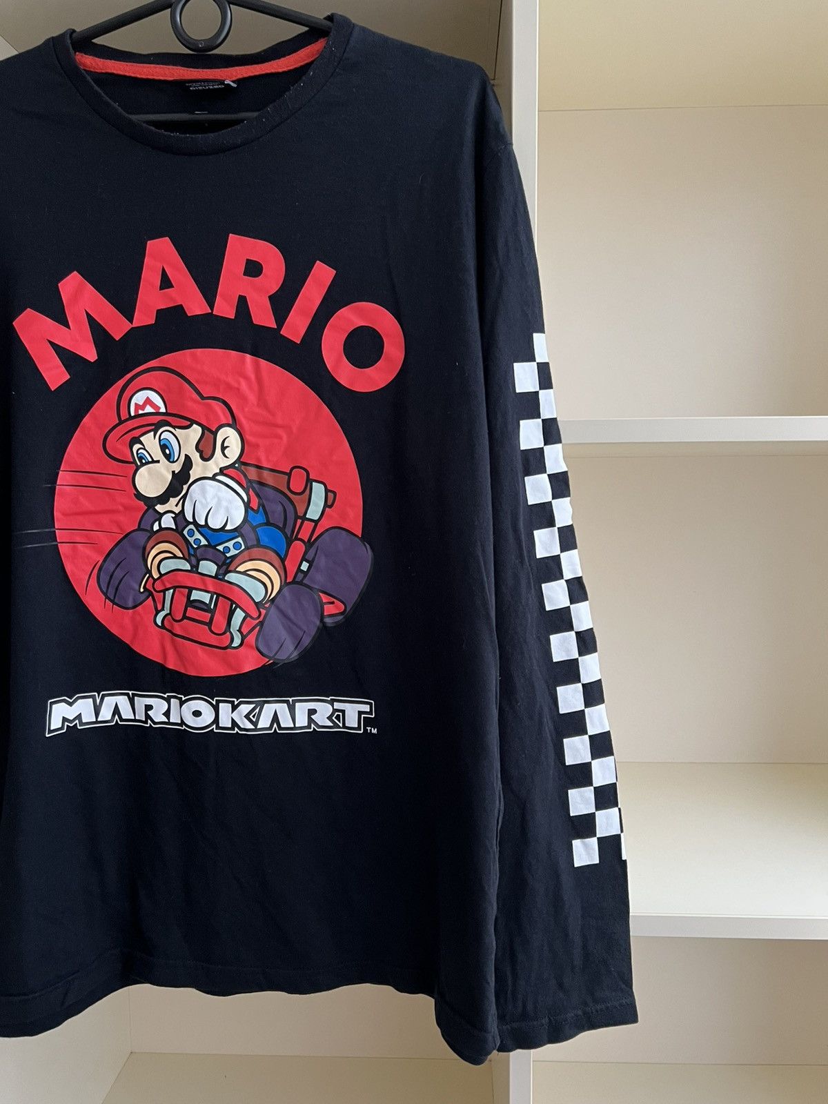 Nintendo Super Mario Nintendo Long Sleeve Tee Games Movie Size US L / EU 52-54 / 3 - 9 Thumbnail