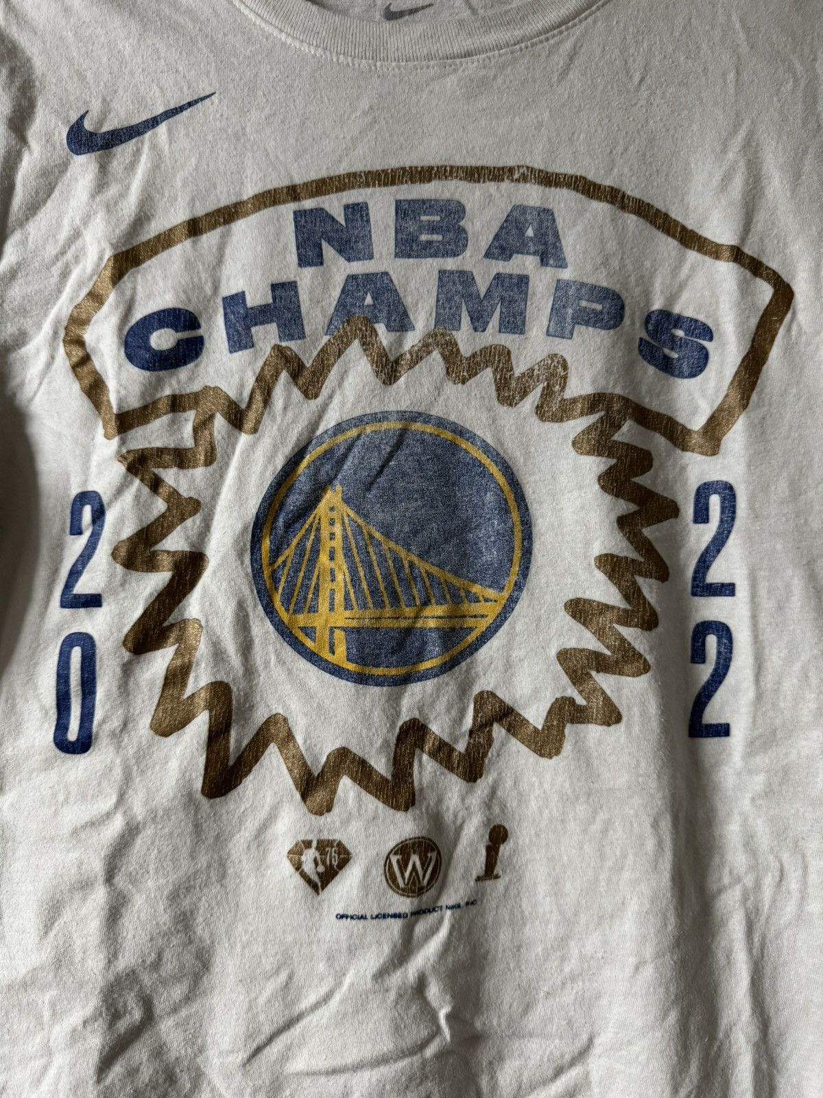 Nike Nike Golden State Warriors 2022 Championship Team T-Shirt Size US M / EU 48-50 / 2 - 2 Thumbnail