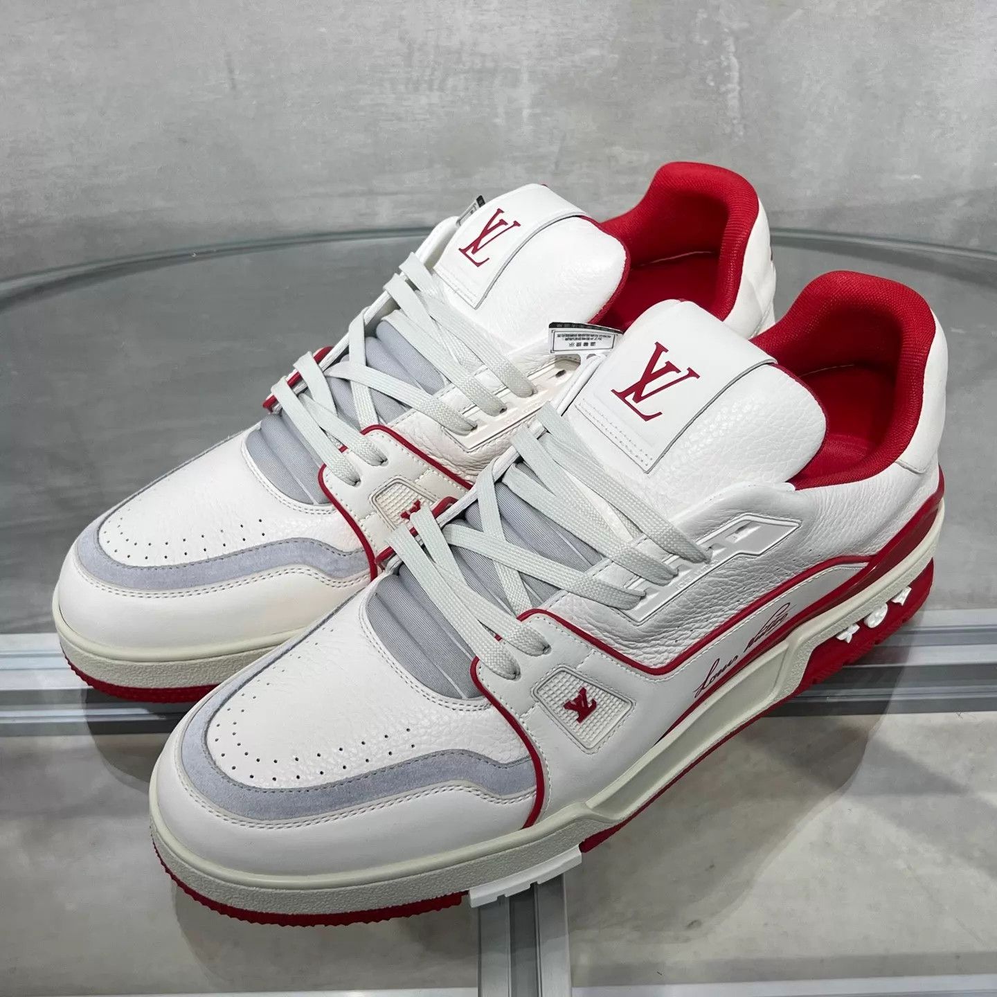 Louis Vuitton LV Trainer New White Red UK10 44 Size US 11 / EU 44 - 2 Thumbnail