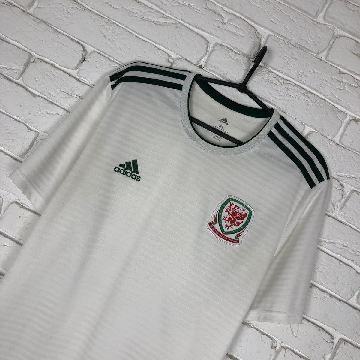 Adidas Wales national team 2018 2020 away soccer jersey Size US XL / EU 56 / 4 - 2 Thumbnail