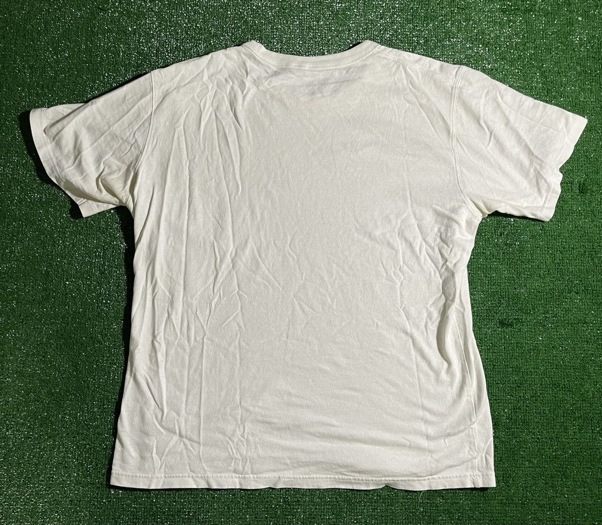 Uniqlo Uniqlo White T-shirt Size US L / EU 52-54 / 3 - 5 Thumbnail