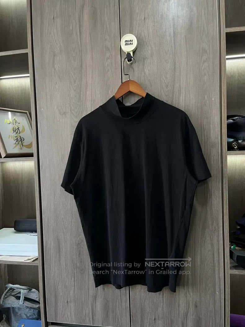 Givenchy Givenchy Logo embroidery short sleeve Size US XL / EU 56 / 4 - 4 Thumbnail