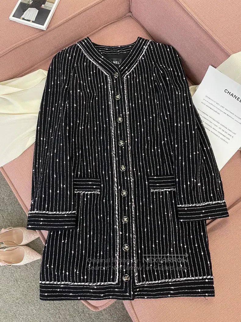 Chanel Chanel 23P black striped black and white pink woven long c Size S / US 4 / IT 40 - 1 Thumbnail