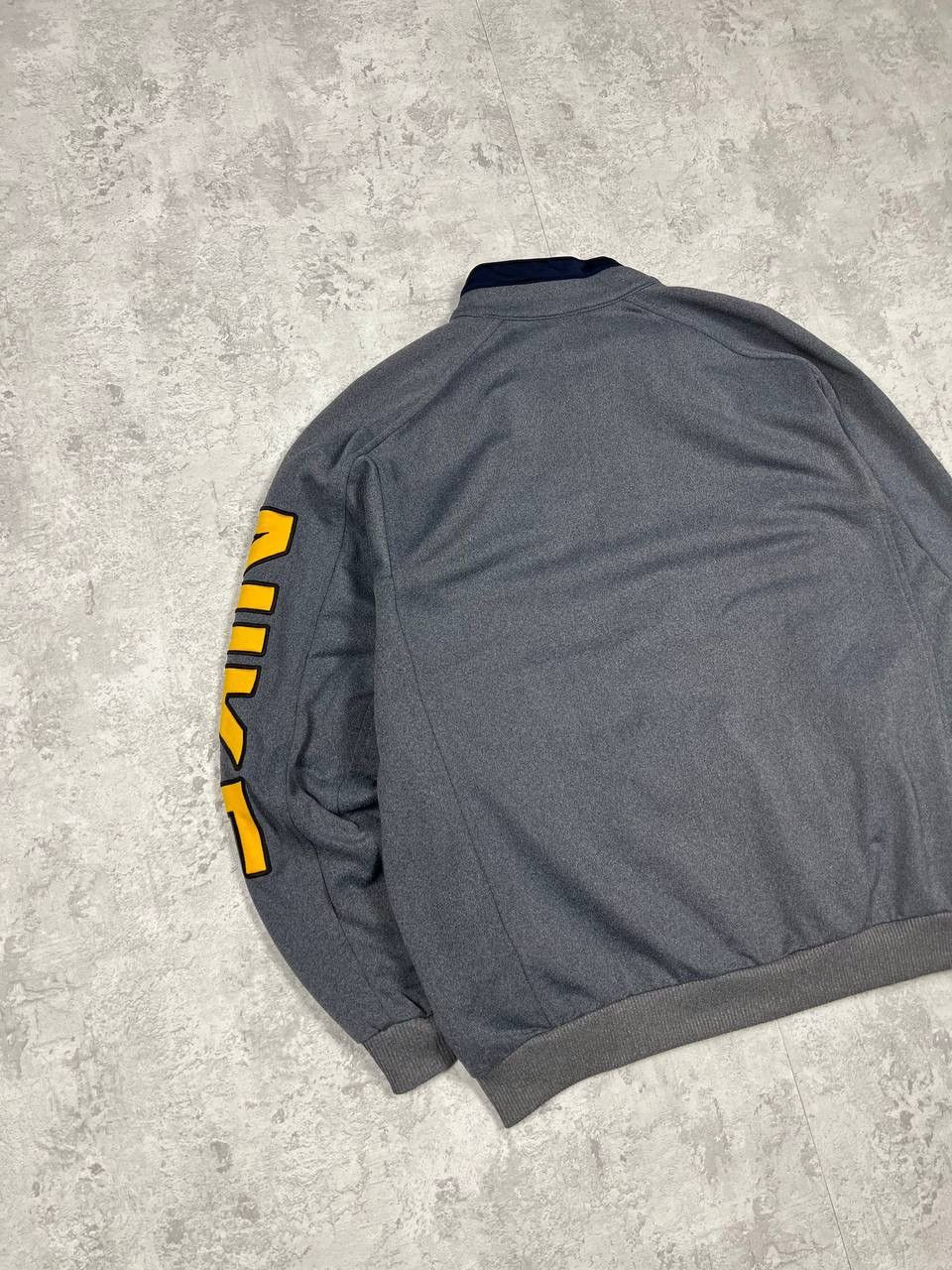 Nike Vintage Nike Track Jacket Big Logo Size US L / EU 52-54 / 3 - 10 Thumbnail