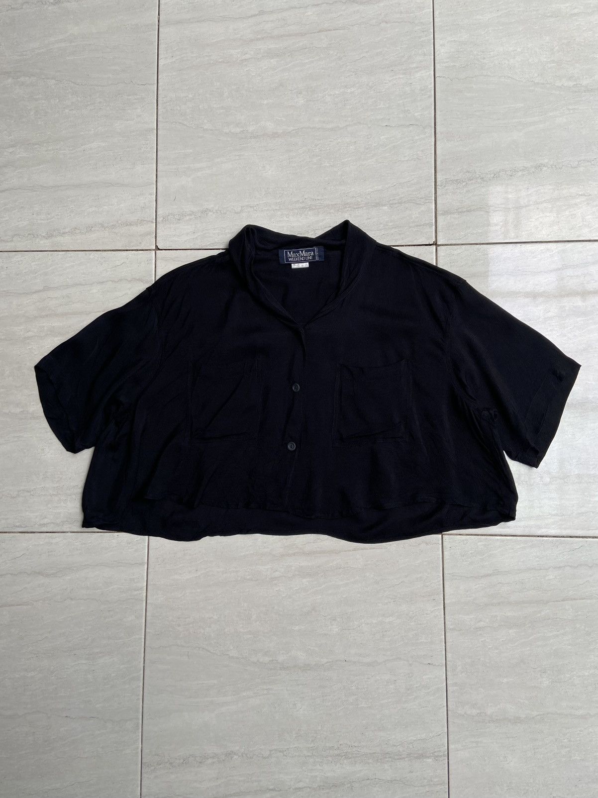 Max Mara MAX MARA Black Crop Shirt Size XXL / US 16-18 / IT 52-54 - 1 Thumbnail