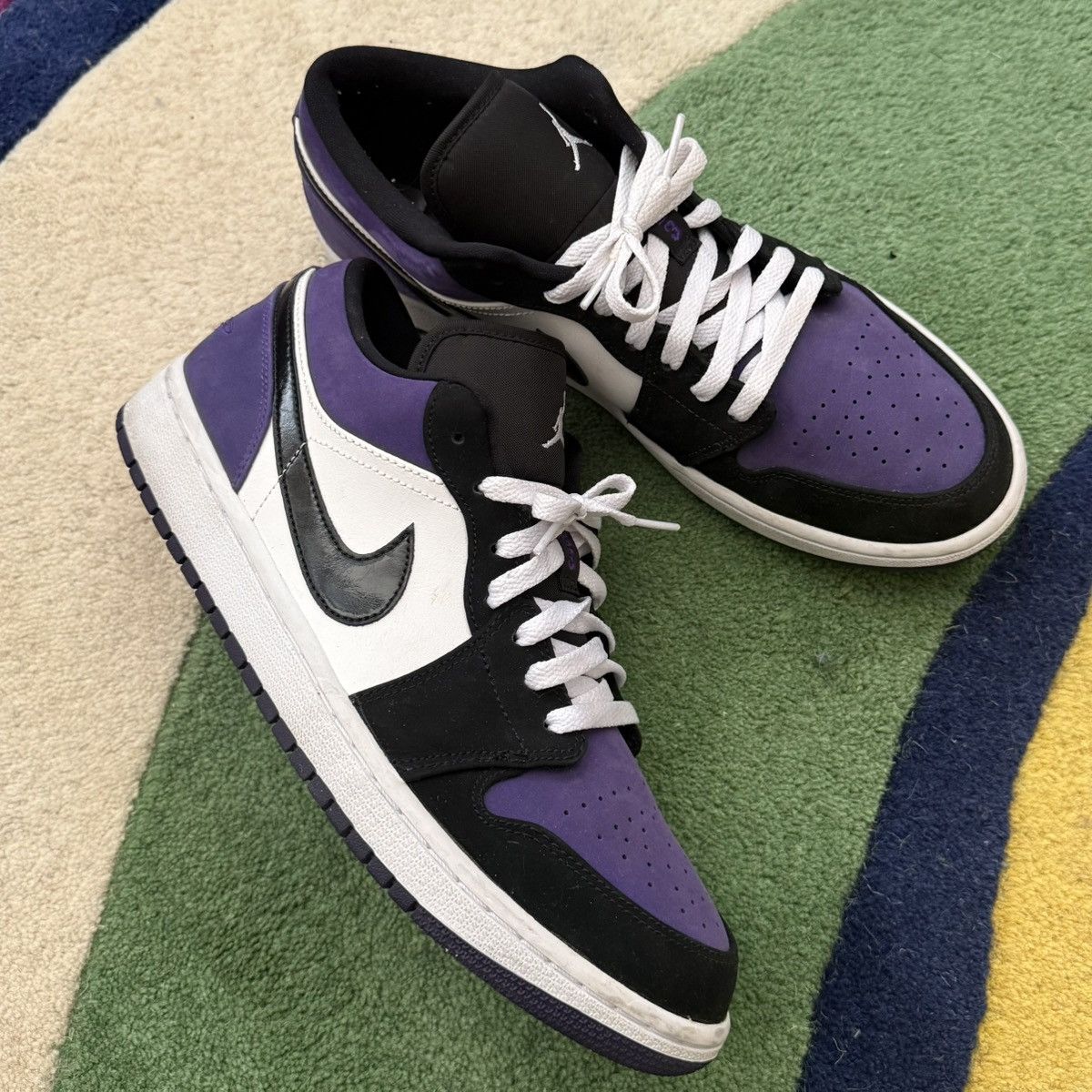 Jordan Brand Jordan 1 Low Court Purple Size US 10 / EU 43 - 1 Thumbnail