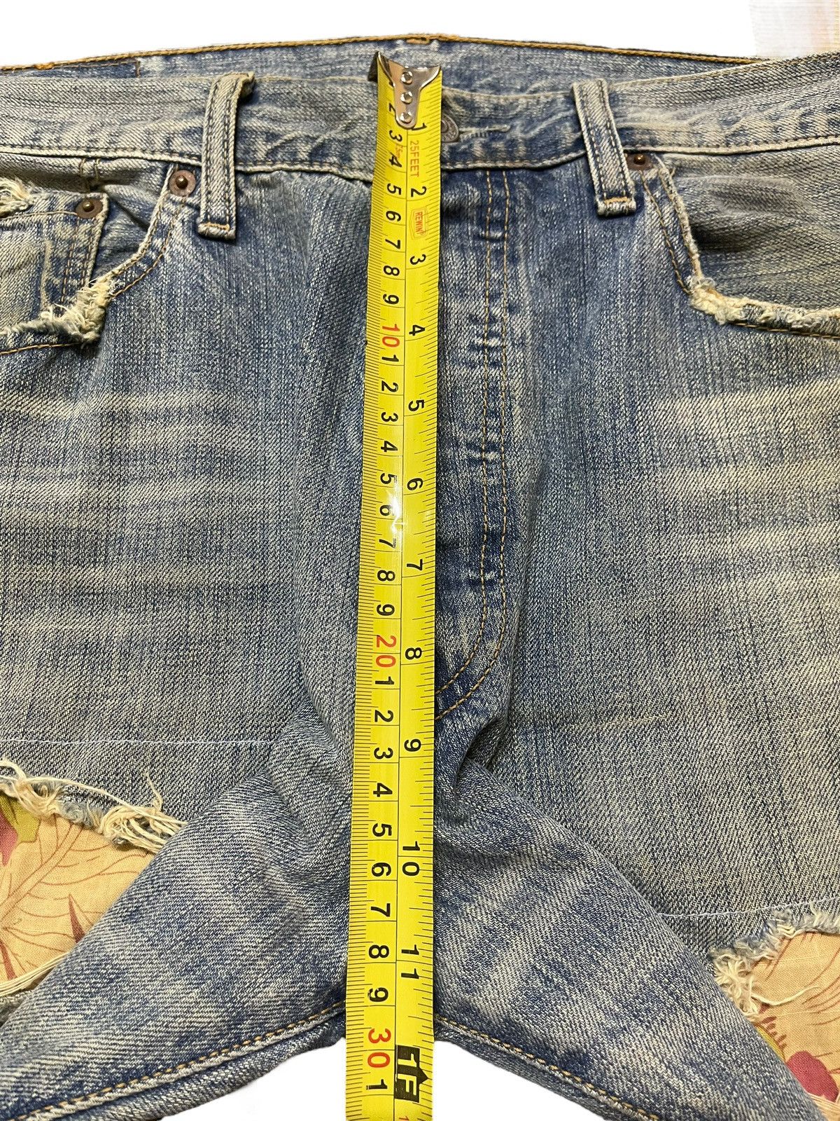 Levi's Vintage 90 Levis 501 Distressed Style Loose Jeans Size US 34 / EU 50 - 16 Thumbnail
