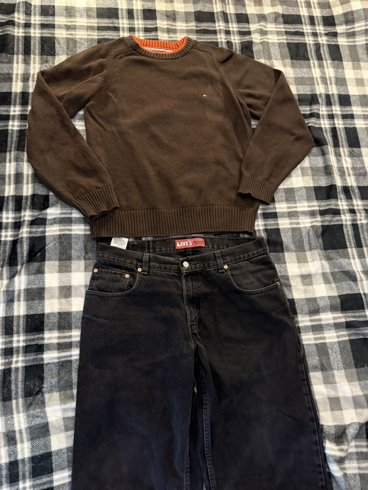 Tommy Hilfiger Brown Sweater - Tommy Hilfiger Meduim Size US M / EU 48-50 / 2 - 1 Thumbnail