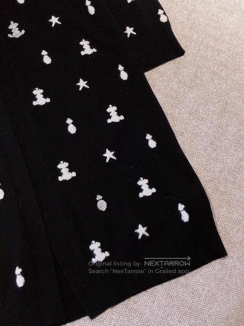 Hermes Hermes Knitted long top with star and snowman print in bla Size XS / US 0-2 / IT 36-38 - 4 Thumbnail