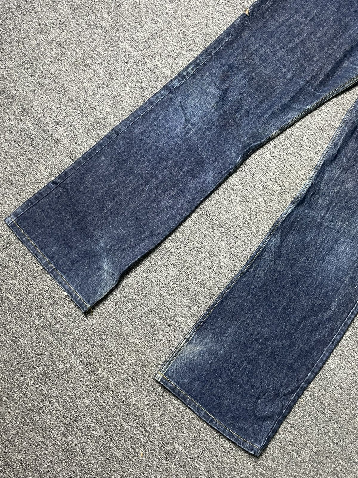 Japanese Brand × Vintage OZONE Flower Embroidery Flare Denim Jeans (91) Size US 28 / EU 44 - 2 Thumbnail