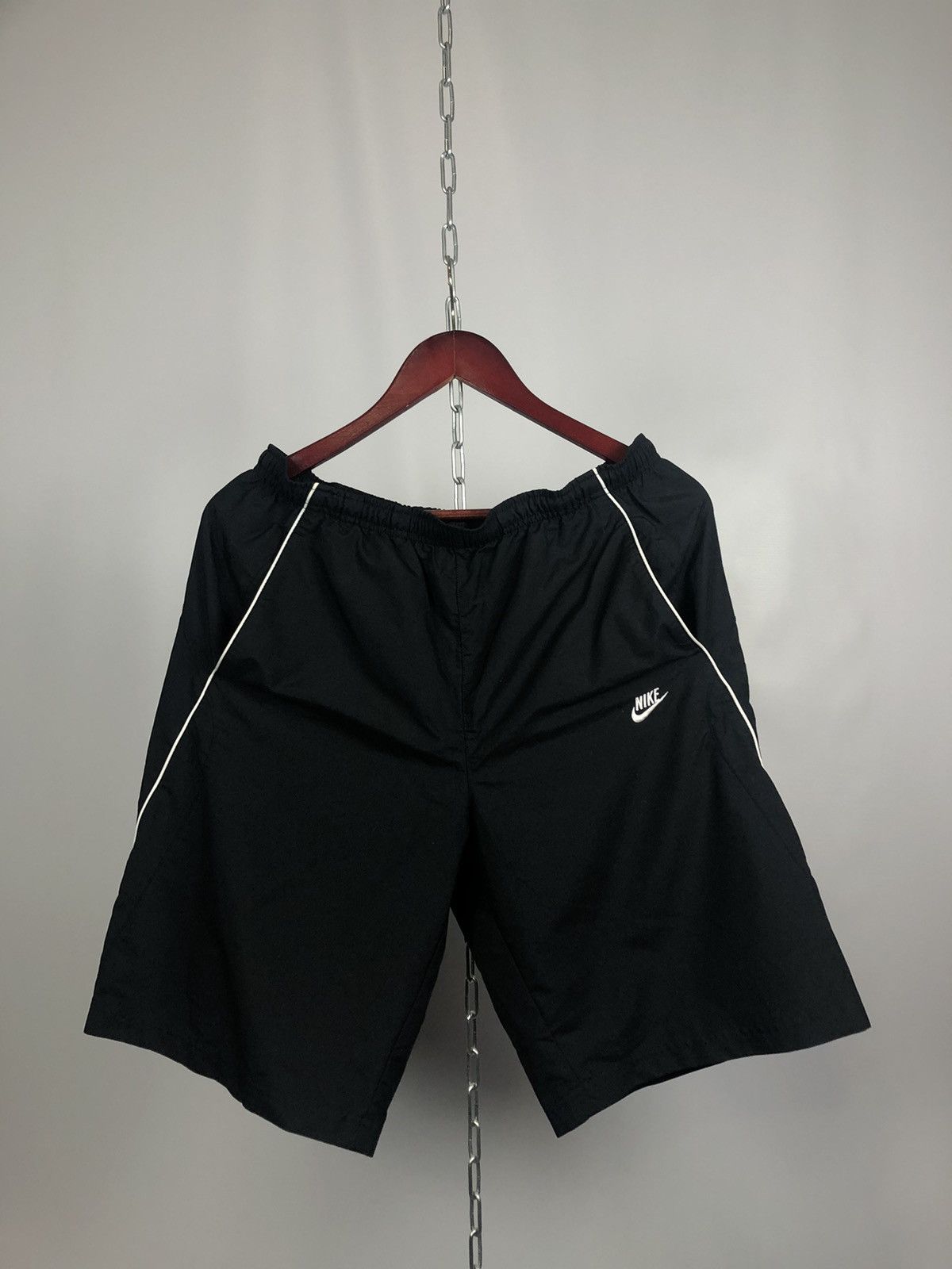 Nike Nike shorts vintage size m Size US 31 - 1 Thumbnail